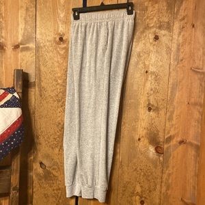 XL Clothespin Grey Warmups